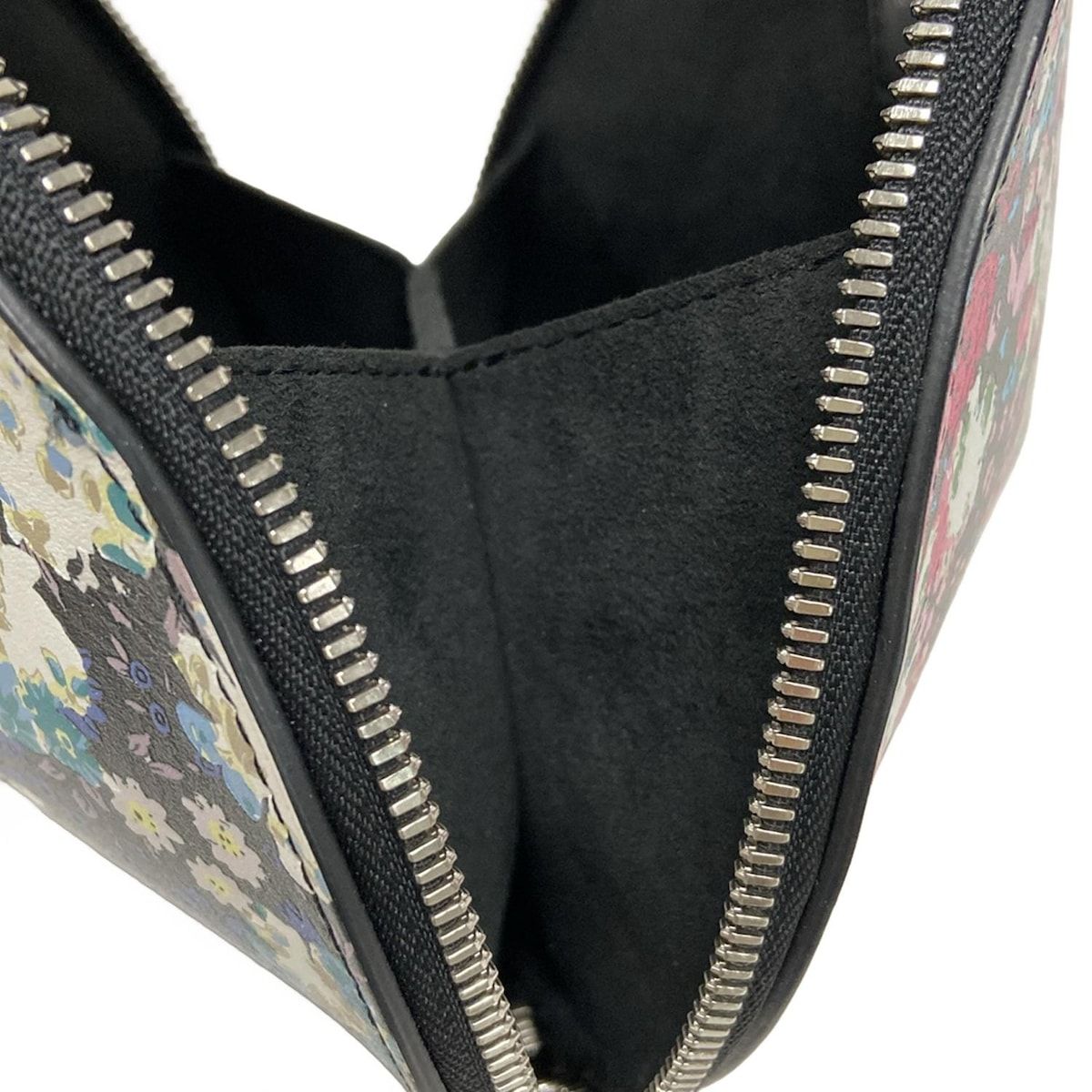LOUIS VUITTON(ルイヴィトン) ショルダーバッグ トゥピ M55044