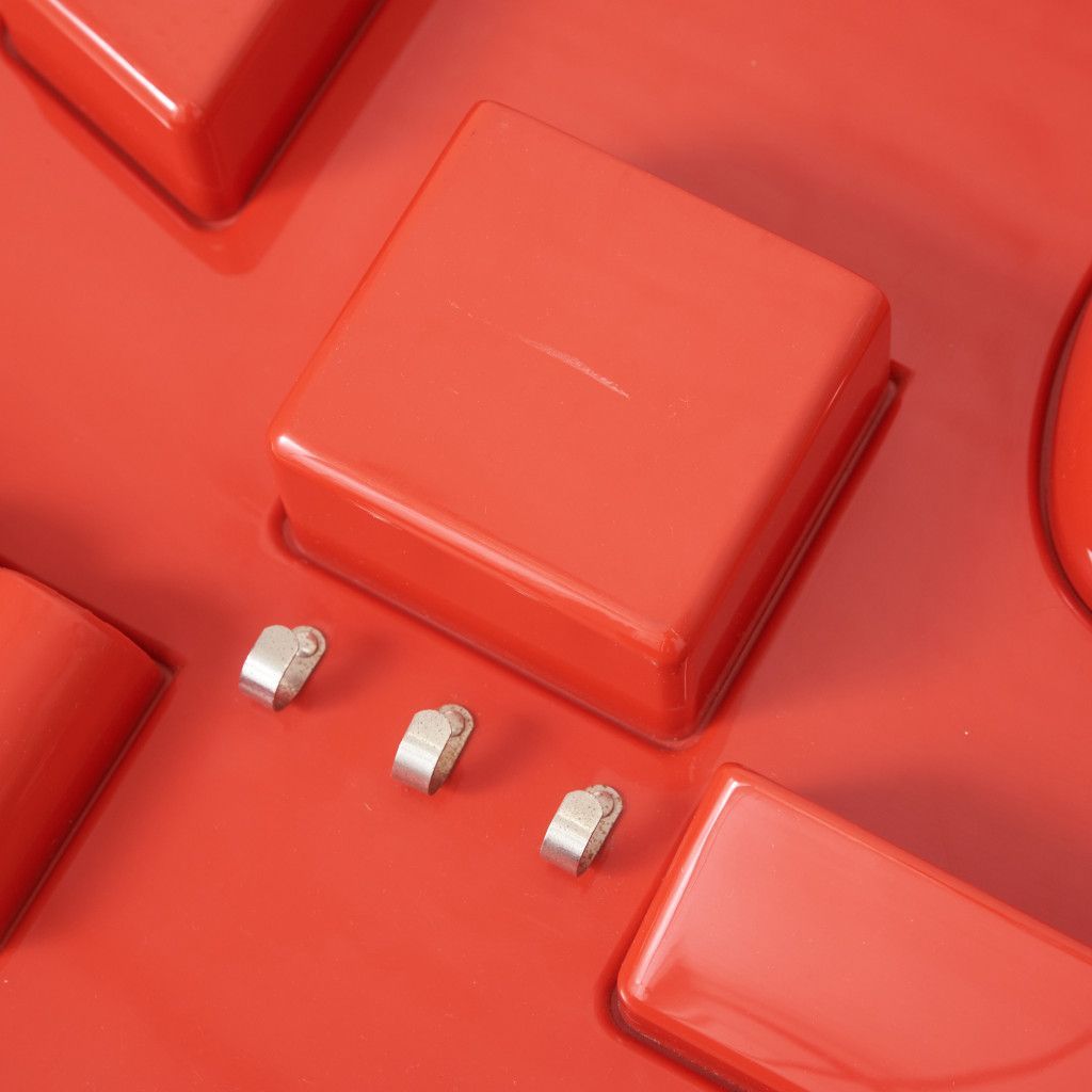 【！送料別！】 Vitra ウーテンシロ 2 赤 スペースエイジ ヴィトラ Uten.Silo 2 壁面棚 収納家具 小物入れ ウォールポケット 装飾 ディスプレイ 99577 Vitra ウーテンシロ 2 赤 スペースエイジ ヴィトラ Uten.Silo 2 壁面棚