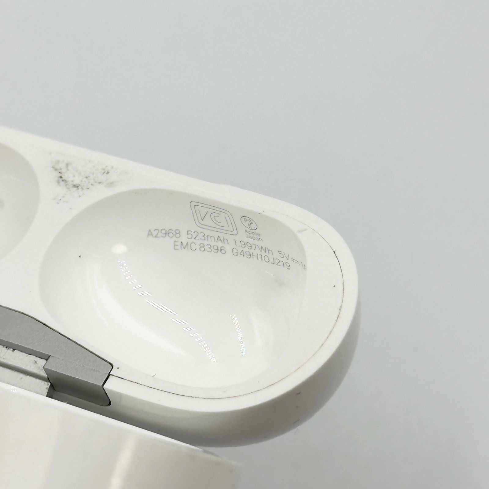 Apple AirPods Pro 第2世代 充電ケースのみ A2968 正規品 type-C 【24 