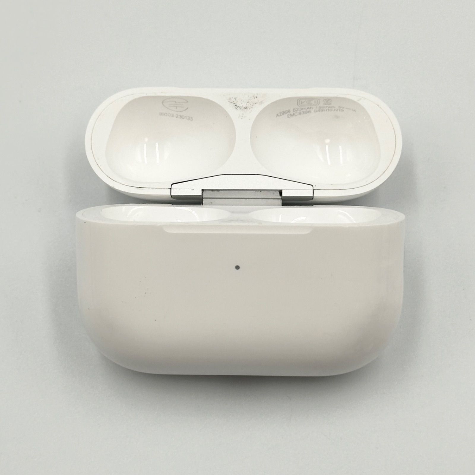 AirPodspro 2本体 ホワイト type-C 充電ケース付正規品純正品