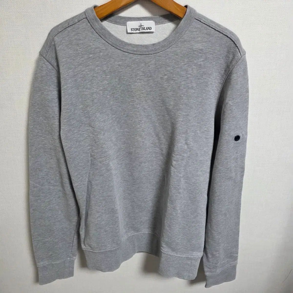 S.F.C SUPER BIG PUFF TOP-Stone Island グレー クルーネック スウェット