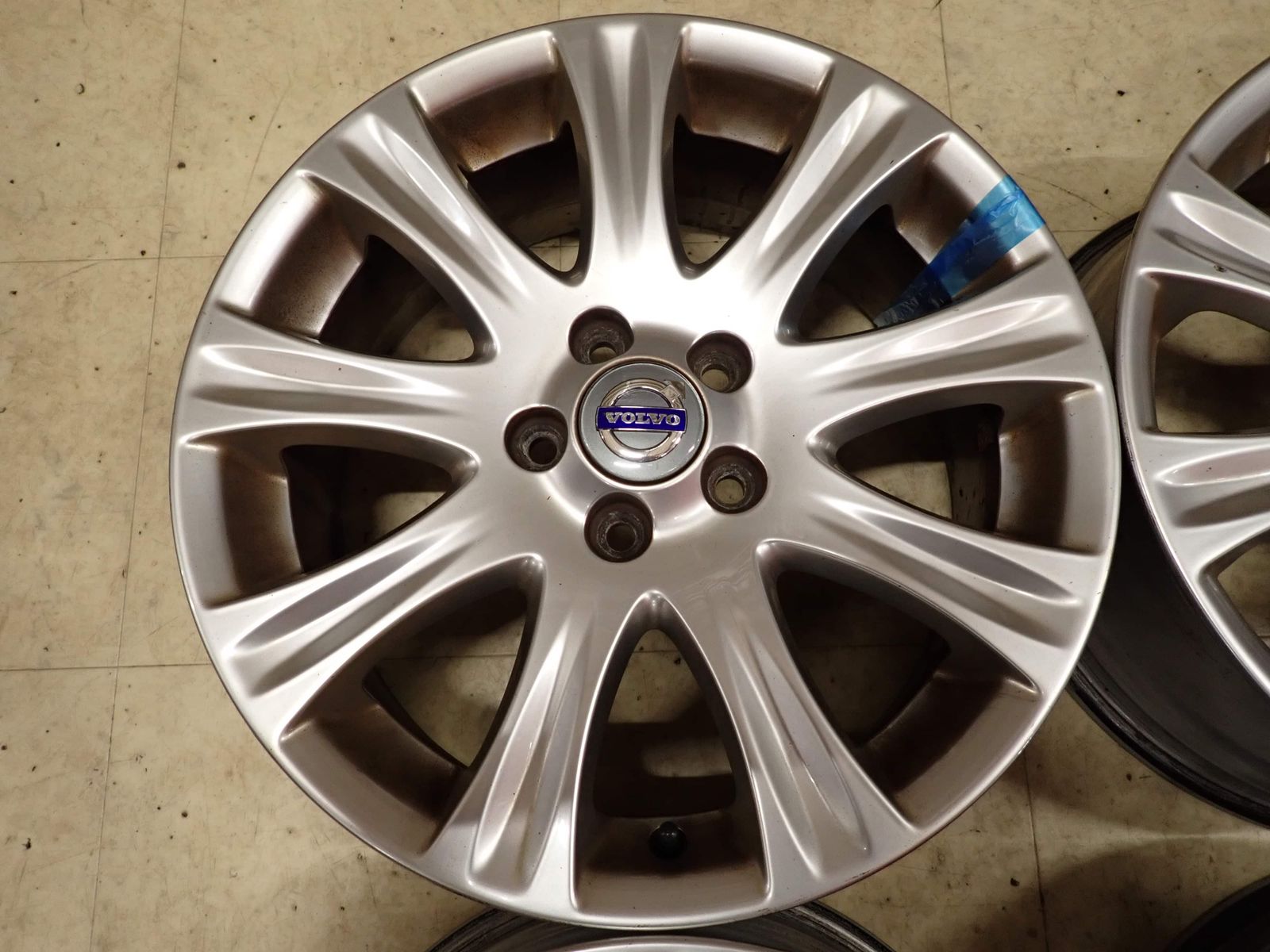 4本SET 会社宛 送料無料 17×7J ボルボ VOLVO V70純正 アルミ ホイール 