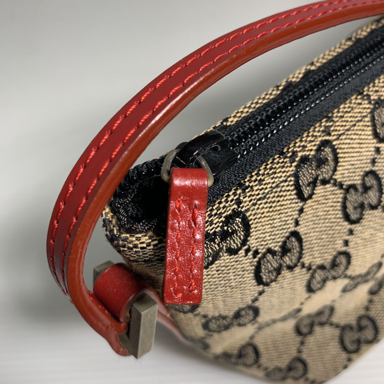 GUCCI グッチ GG柄 アクセサリーポーチ 039・11032123 ミニバッグ 