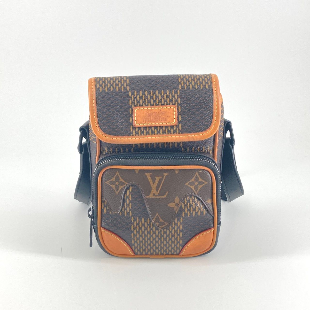 LOUIS VUITTON（ルイ・ヴィトン） ×NIGO アマゾン メッセンジャー 