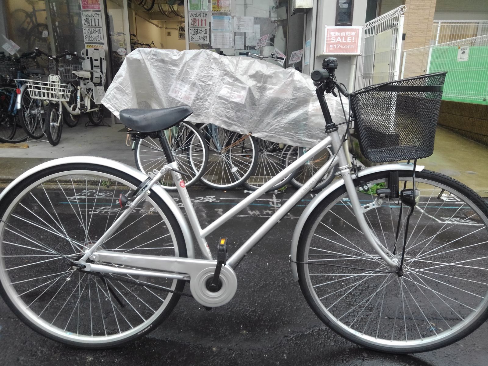 中古自転車２３９１　前後タイヤ新品！　２７インチ　ギヤなし　ダイナモライト 中古自転車2483 前後タイヤ新品！ 27インチ 6段ギヤ LED