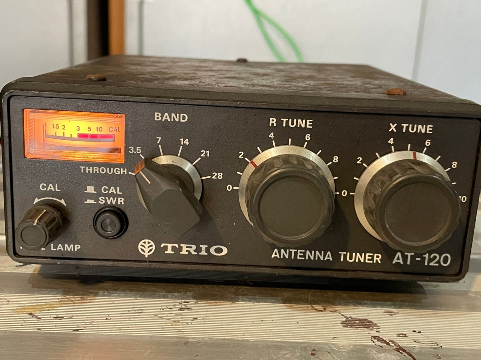現状品 トリオ アンテナチューナー AT-120 アマチュア無線 TRIO