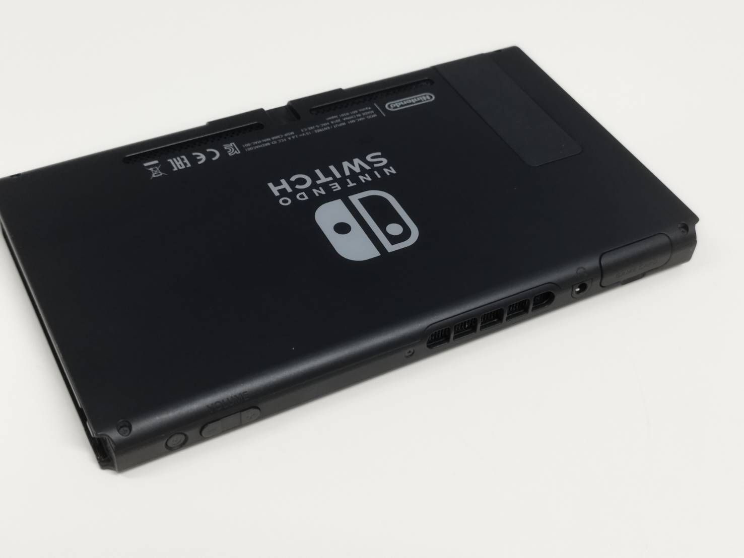 良品】Nintendo Switch 本体 HAC-001/2018年製 - メルカリ