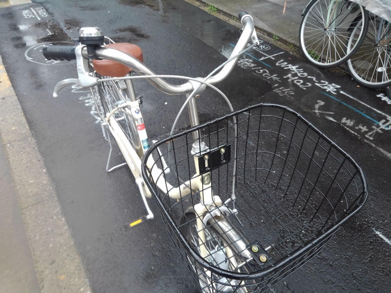 中古自転車４０６２　前後タイヤ新品！　ブリヂストン　ノルコグ　２４インチ　ギヤなし　ダイナモライト 引き取り限定！(名古屋市昭和区)中古自転車4062 前後タイヤ新品