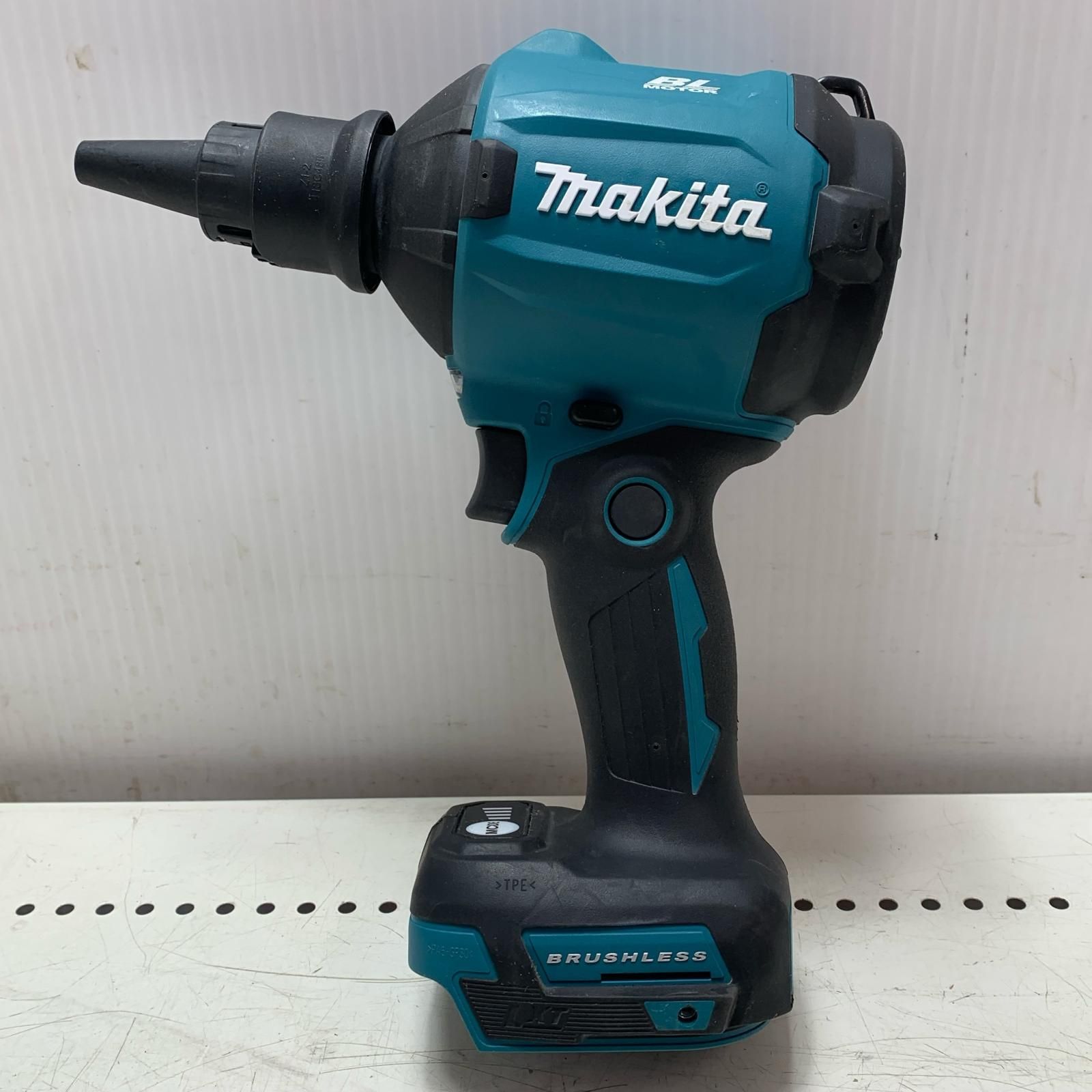 MAKITA マキタ 充電式エアダスタ AS180D - メルカリ