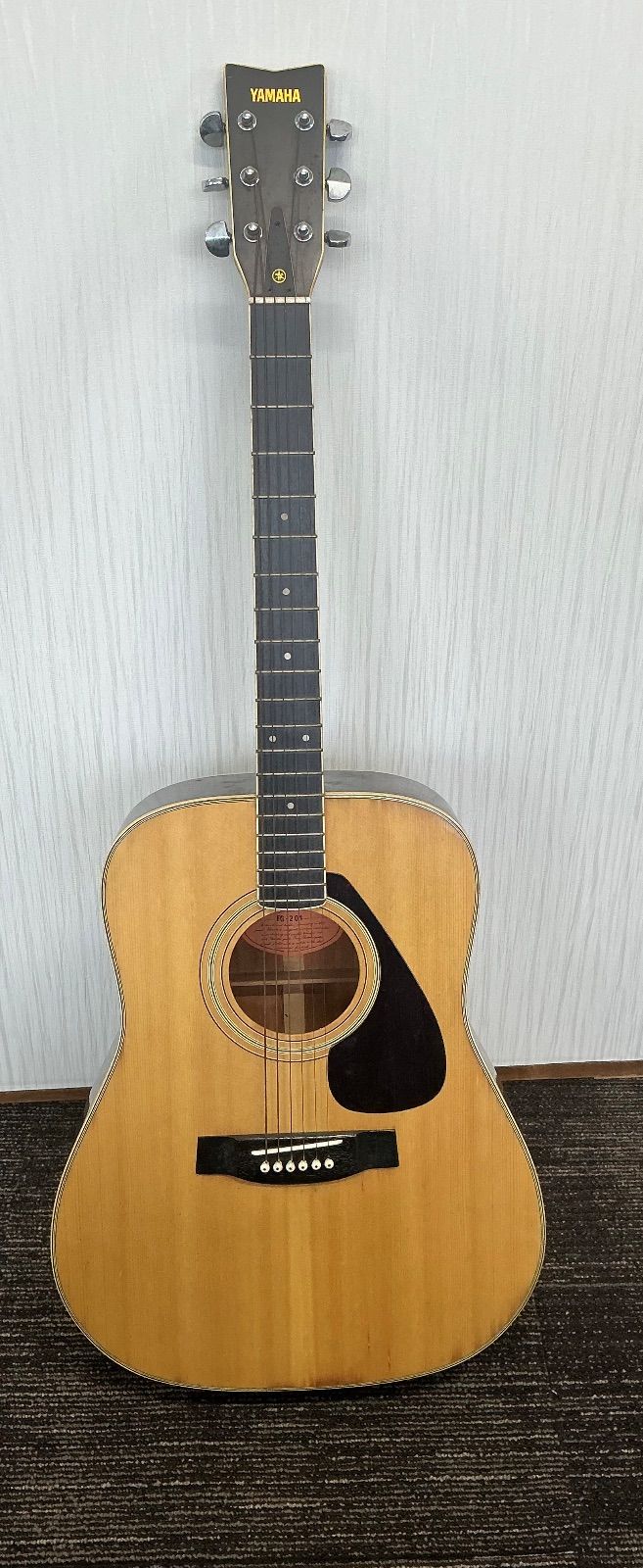 Yamaha FG-201 アコースティックギター - メルカリ Yamaha FG-201 アコースティックギター - メルカリ