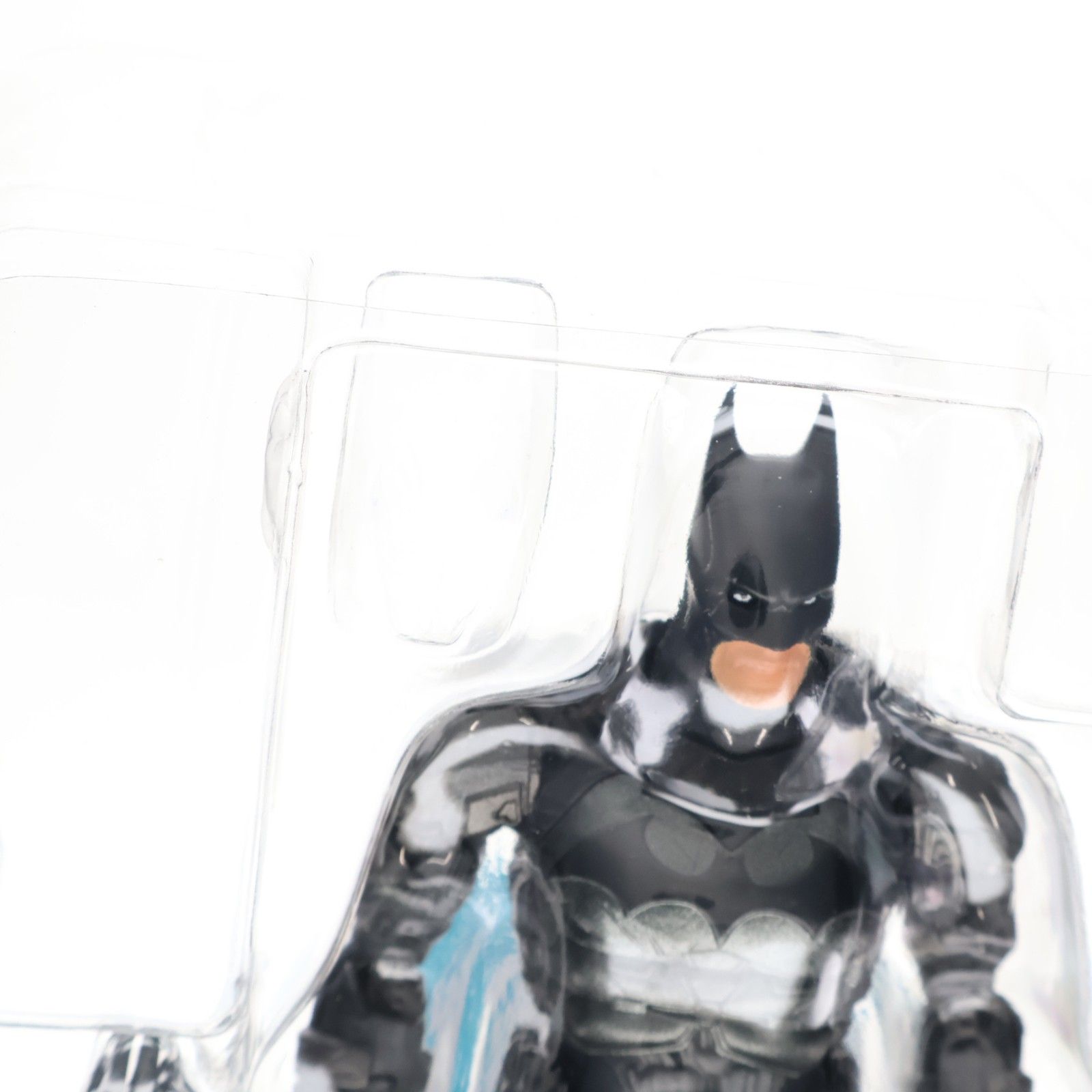 S.H.Figuarts(フィギュアーツ) バットマン(INJUSTICE ver.) イン 