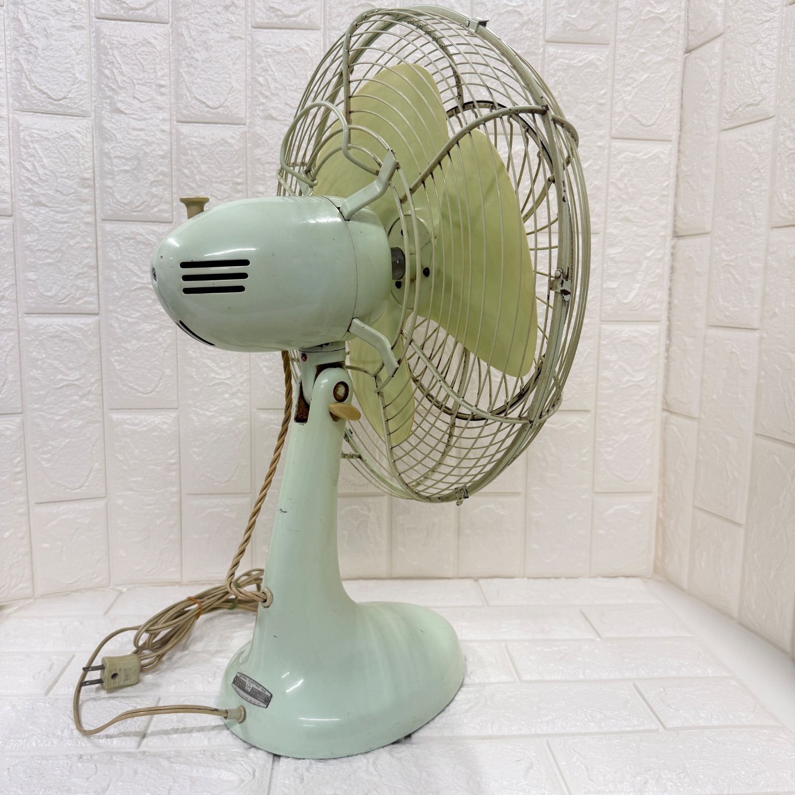 希少 ナショナル ピンク 扇風機 昭和レトロ 当時物 インテリア レトロポップ 希少 ナショナル ピンク 扇風機 昭和レトロ 当時物 インテリア レトロ