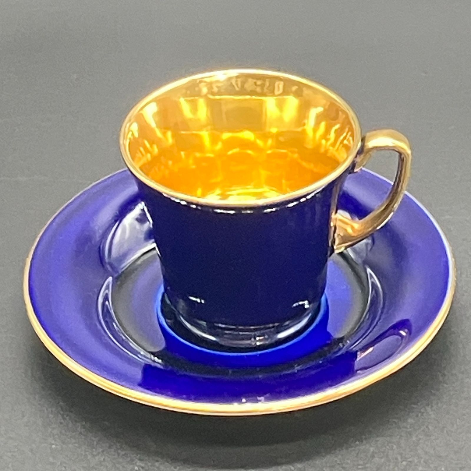 英国 イギリス CROWN DEVON ( クラウン デポン ) 金彩 カップ&ソーサー 