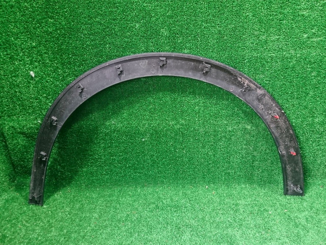 A200A ライズ 左フロントフェンダーモール 無塗装黒 (81471) - メルカリ