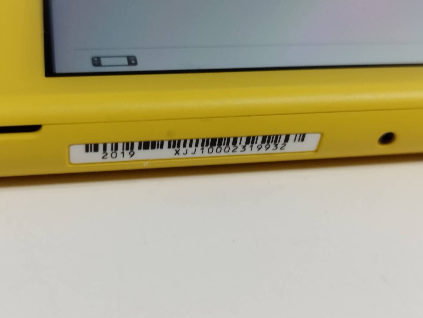 Nintendo Switch Lite HDH-001/2019年製/イエロー - メルカリ