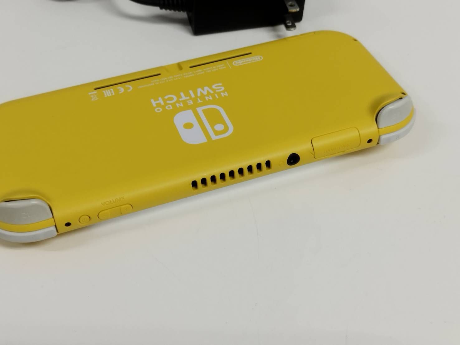 Nintendo Switch Lite HDH-001/2019年製/イエロー - メルカリ