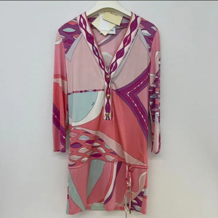 美品】EMILIO PUCCI 膝丈ワンピース ピンク プッチ柄 長袖 【公式通販】