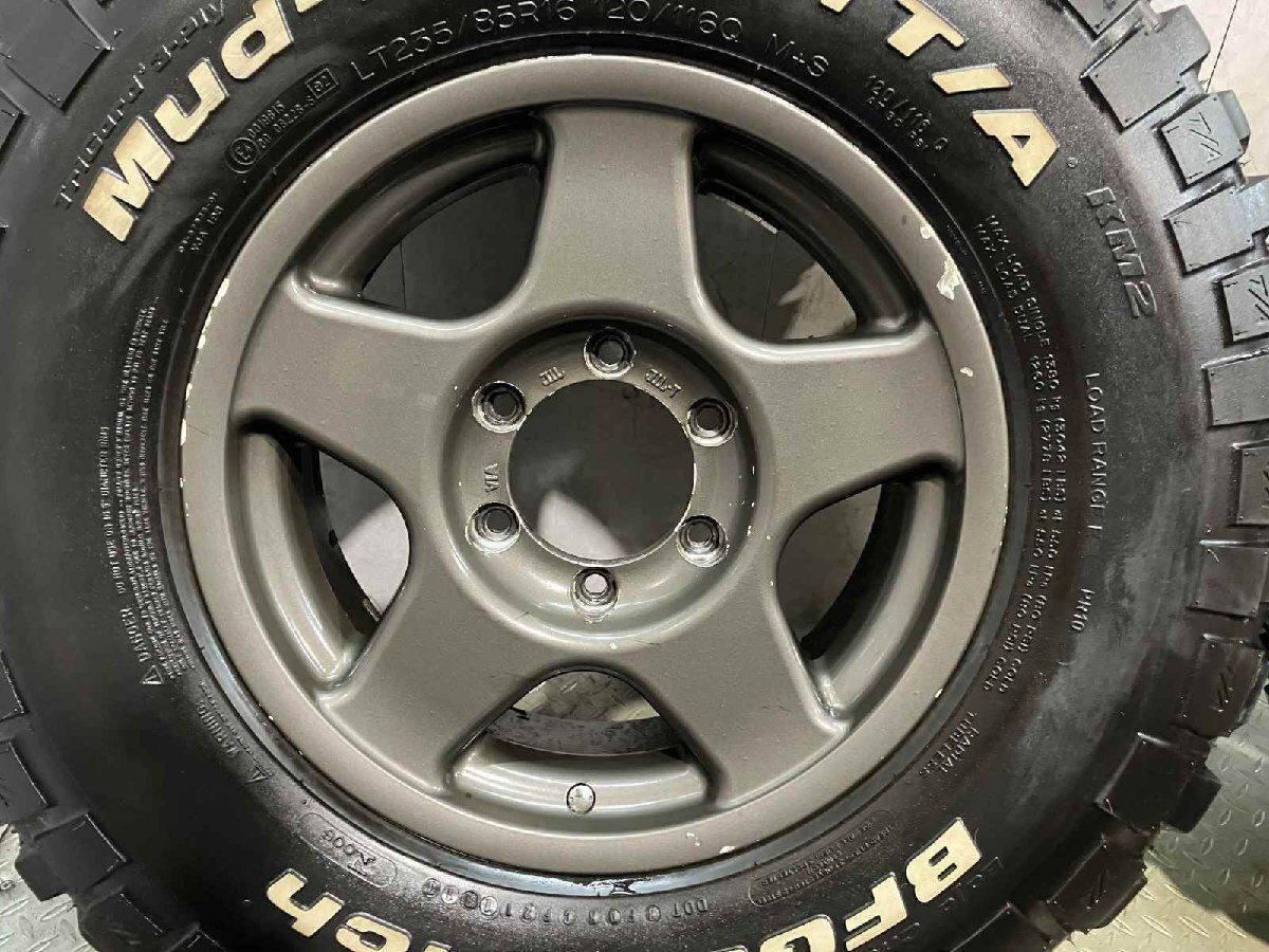 BF Goodrich Mud-Terrain T/A KM2 LT235/85R16】スパイクタイヤ 