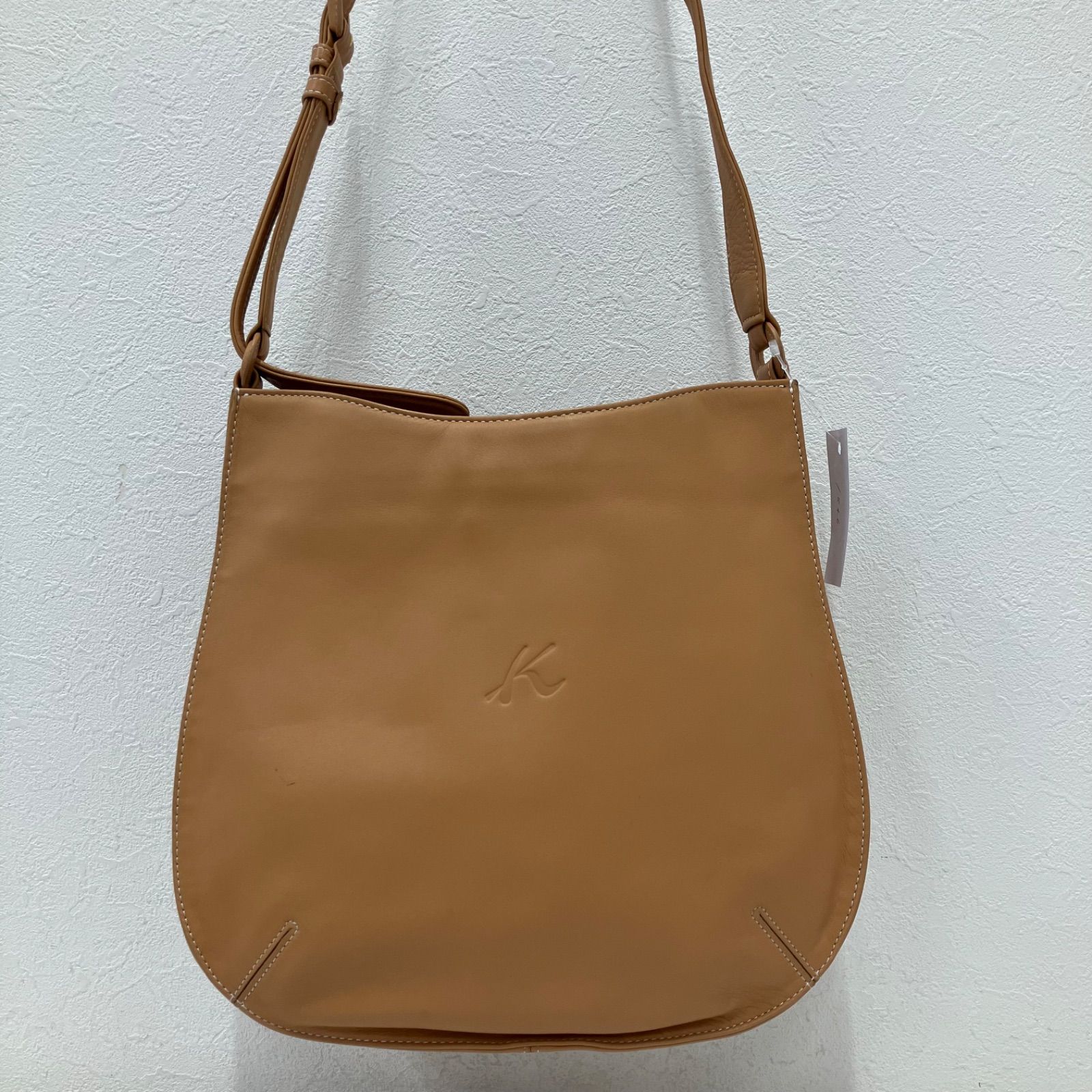 1846 Kitamura キタムラ ショルダーバッグ キャメル レザー Kロゴ