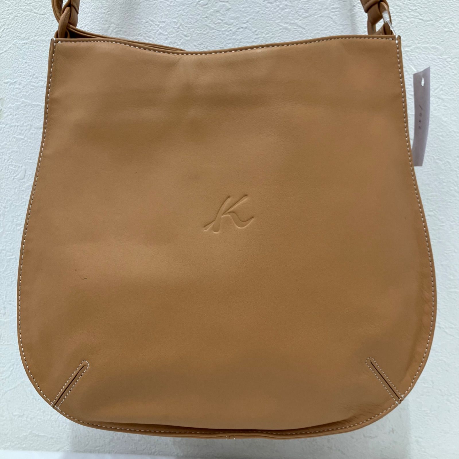 1846　Kitamura キタムラ　ショルダーバッグ　キャメル　レザー　Ｋロゴ 1846 Kitamura キタムラ ショルダーバッグ キャメル レザー Kロゴ