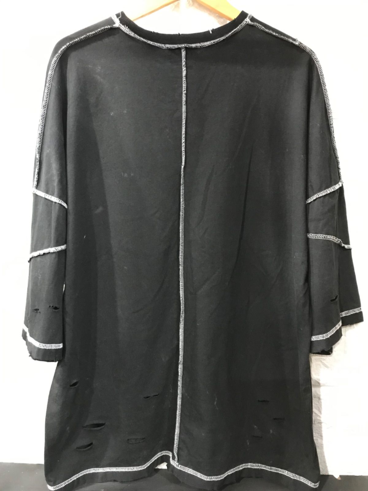 REFLEM ダメージ加工オーバーステッチ デザイン Tシャツ - メルカリ