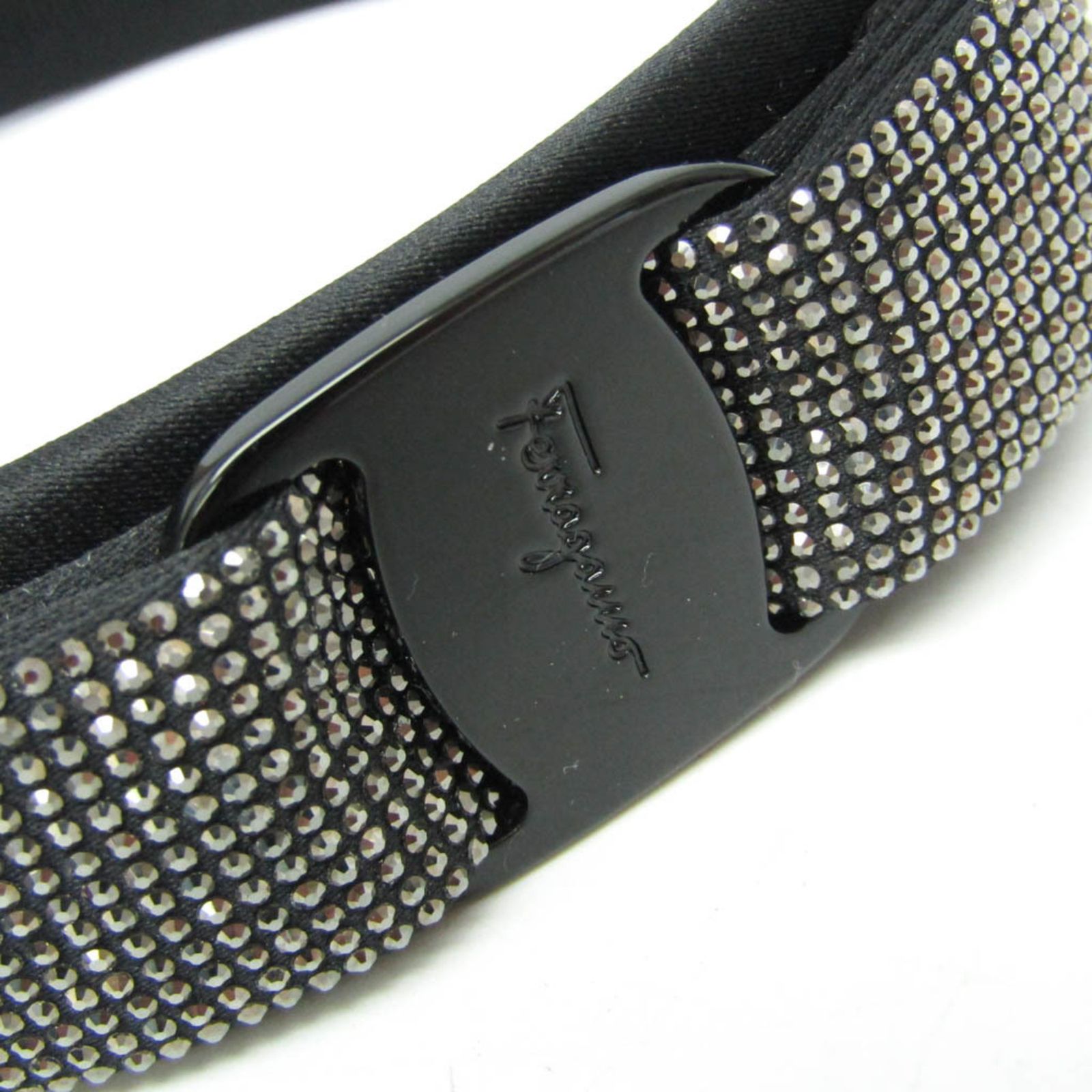 サルヴァトーレ・フェラガモ(Salvatore Ferragamo) ヴァラ ライン