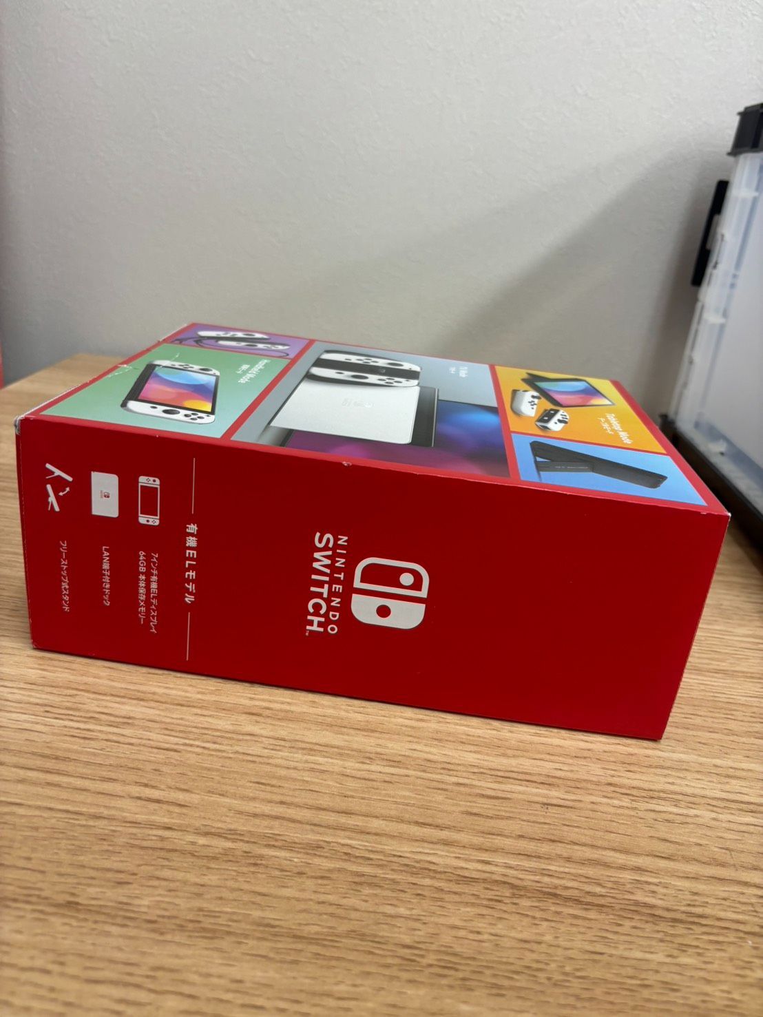 Nintendo Switch 有機ELモデル ホワイト 新品未使用 箱傷・シール跡 