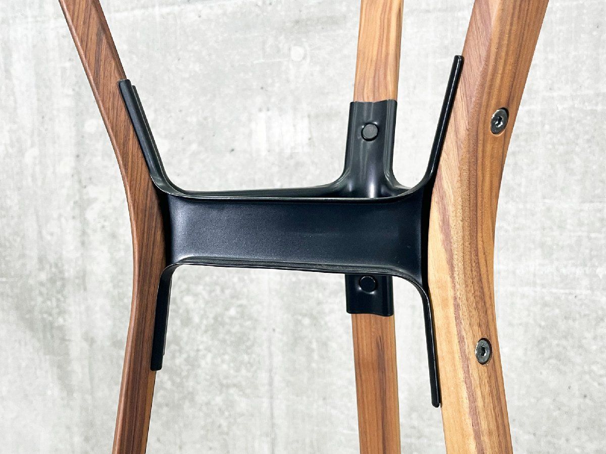 MAGIS / マジス STEELWOOD COATSTAND / スチールウッド コートスタンド ウォルナット ロナン&エルワン・ブルレック スティールウッド MAGIS / マジス STEELWOOD COATSTAND / スチールウッド コートスタンド ウォルナット ロナン&エルワン・ブルレック スティールウッド