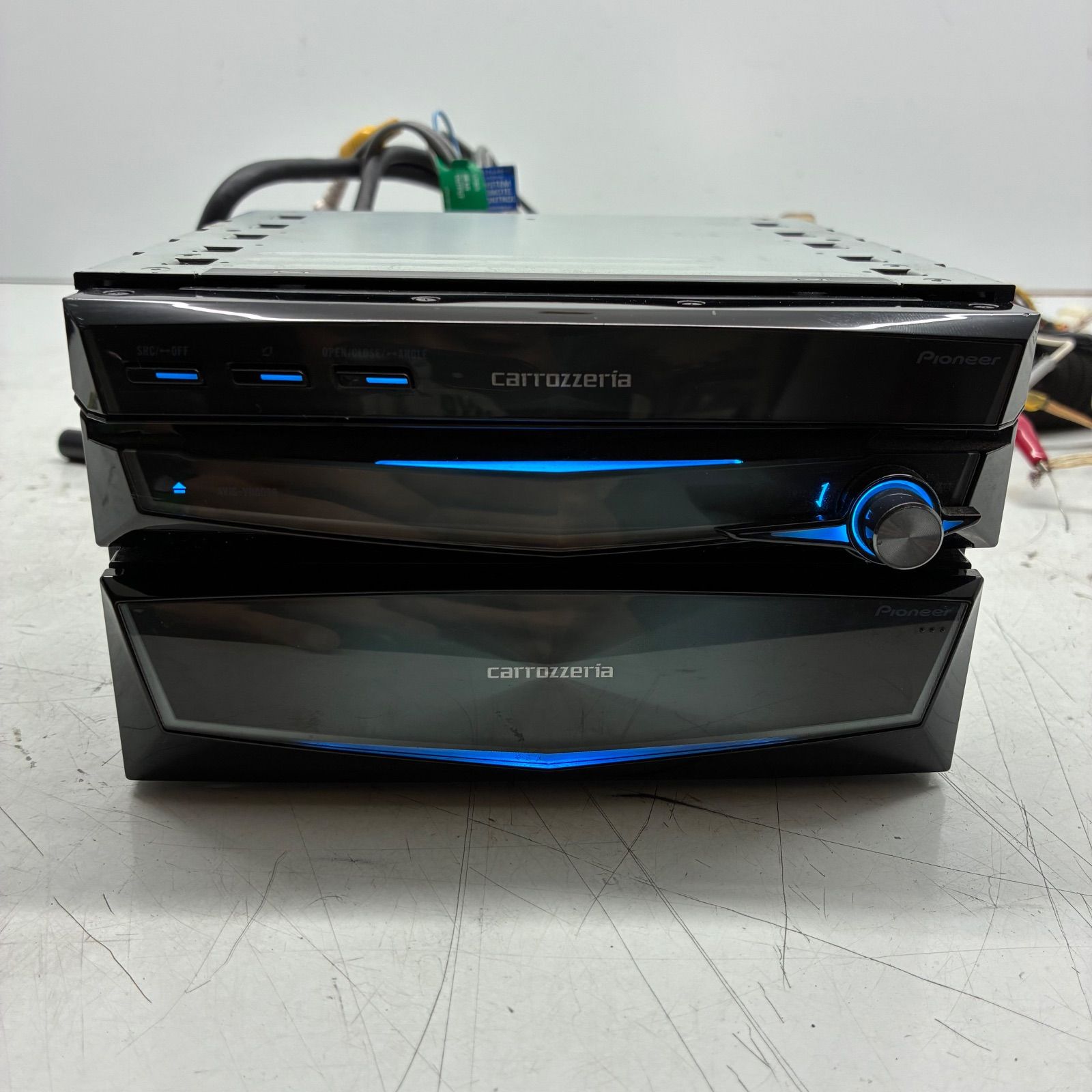Y Carrozzeria カロッツェリア Pioneer パイオニア AVIC-VH0099S 2DIN 