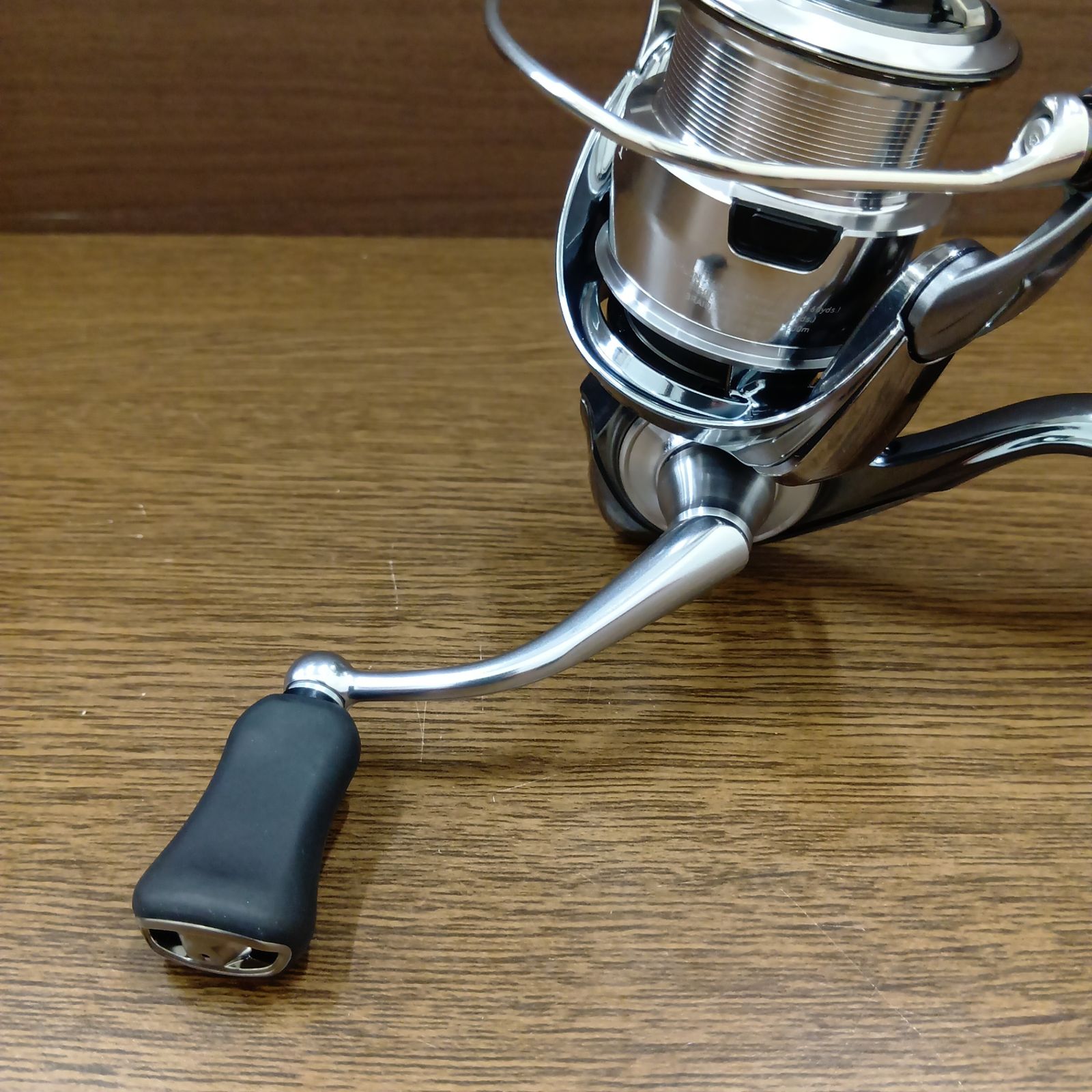 ダイワ(DAIWA) 22 イグジスト LT2500S-XH スピニングリール 【極美品
