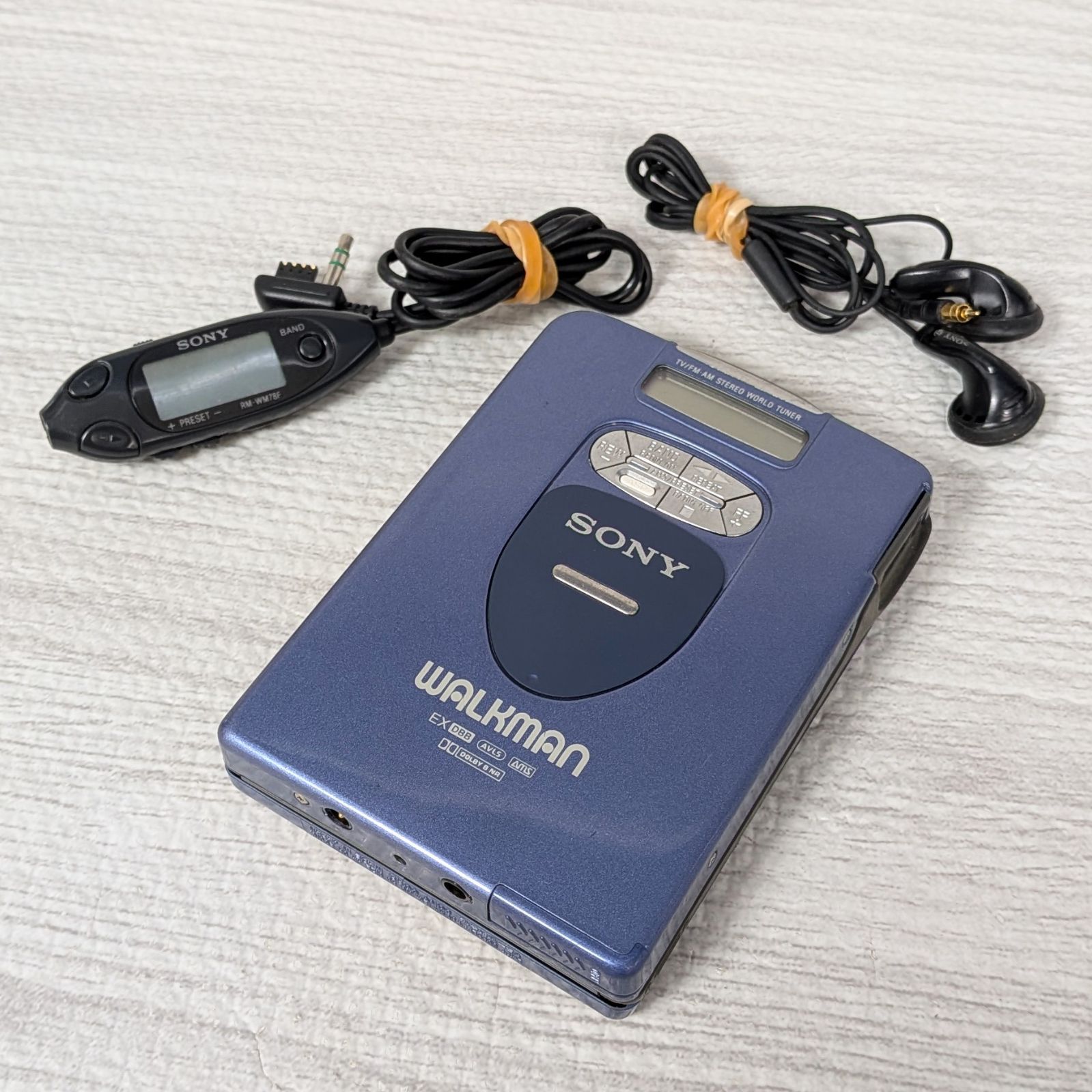 ソニー SONY ジャンク品 カセットプレイヤー WM-FX1 リモコン付 ラジオ 