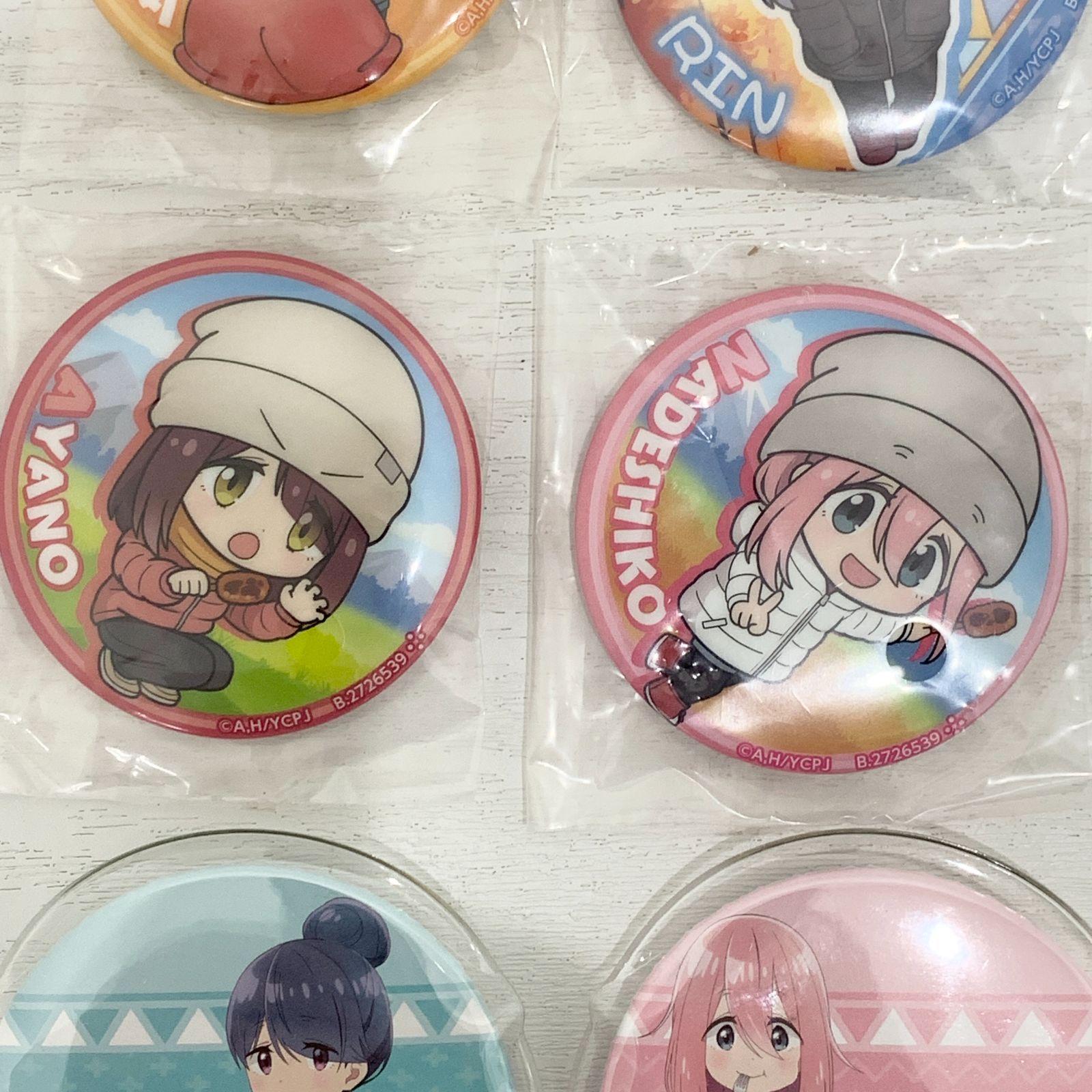 ゆるキャン△ 缶バッジ 6個 セット 各務原なでしこ、志摩リン、土岐