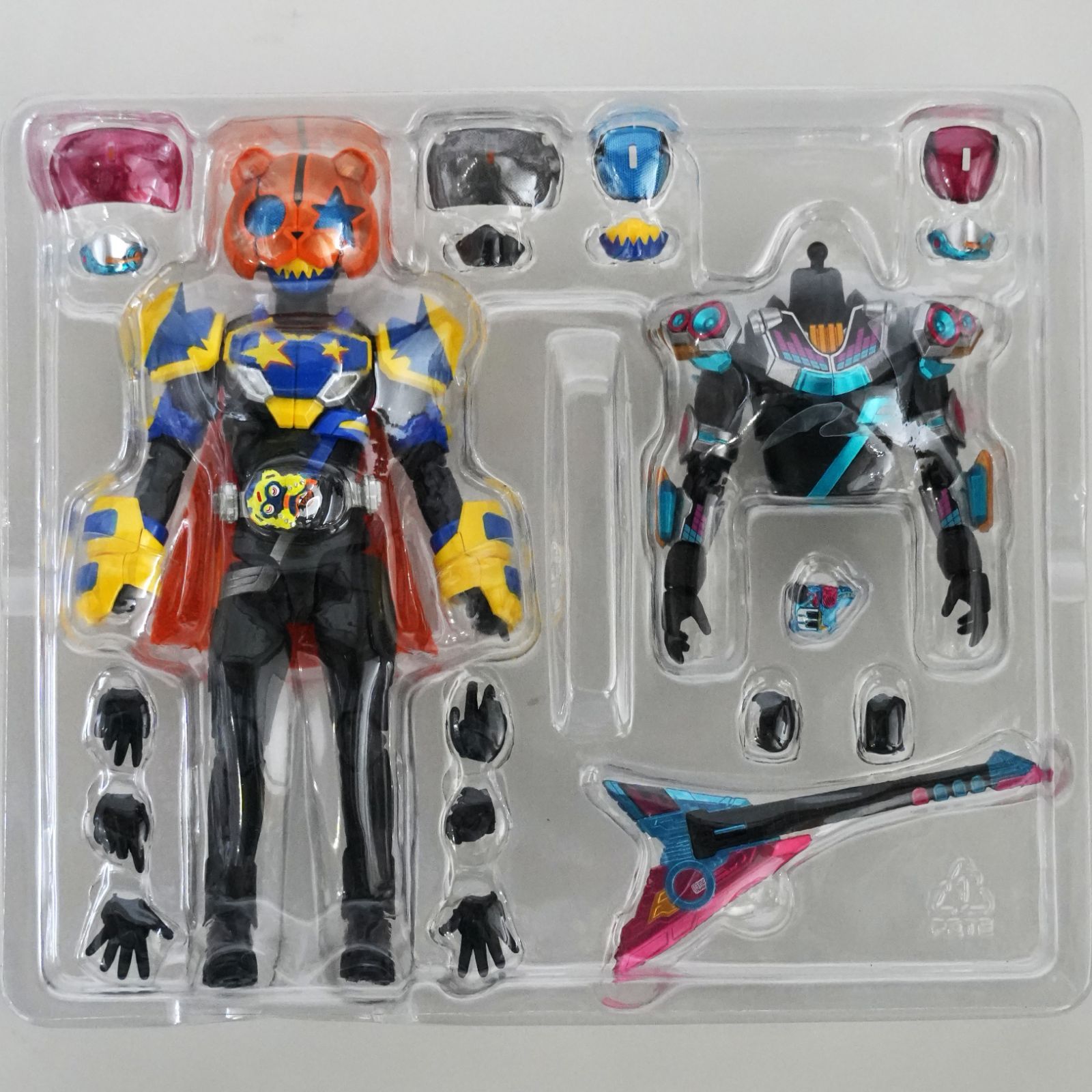 IM] S.H.Figuarts 仮面ライダー パンクジャック モンスターフォーム 