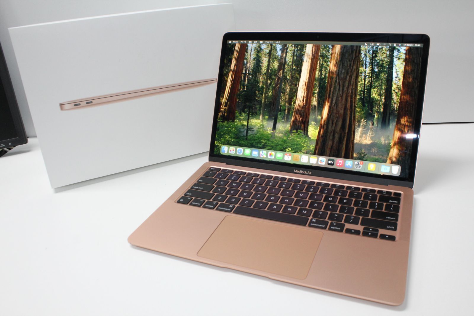 MacBook Air M1 2020 (8GB/256GB) 箱あり・本体のみ 【公式通販】 MacBook Air M1 2020 (8GB/256GB) 箱あり・本体のみ 【公式通販】