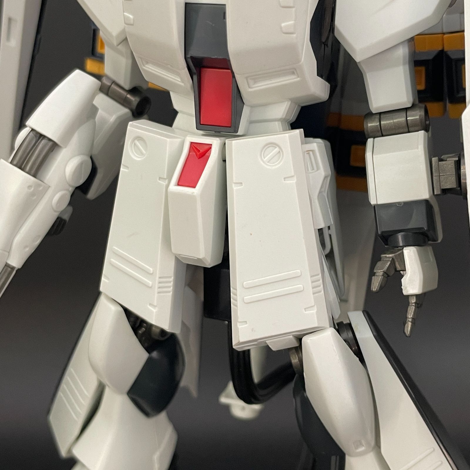 ガンプラ【ジャンク品/キズ、汚れ、ほこり、プラ焼け】 HGUC 1/144 ν