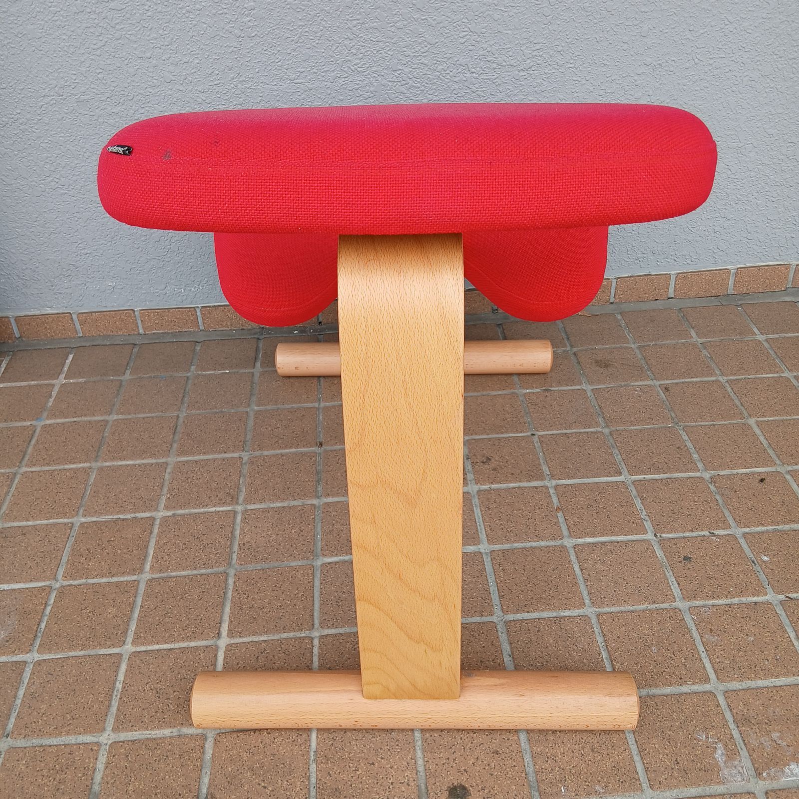 サカモトハウス製】バランスチェア イージー レッド バランスラボ 姿勢 