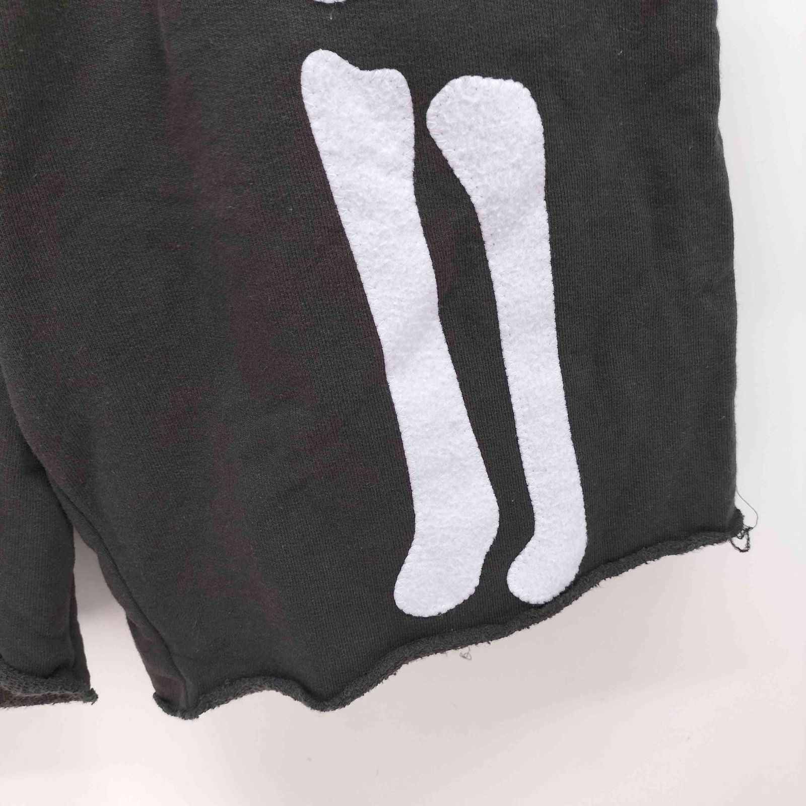 ディスカバード DISCOVERED BONE IN SWEAT SHORTS ボーン スウェット 