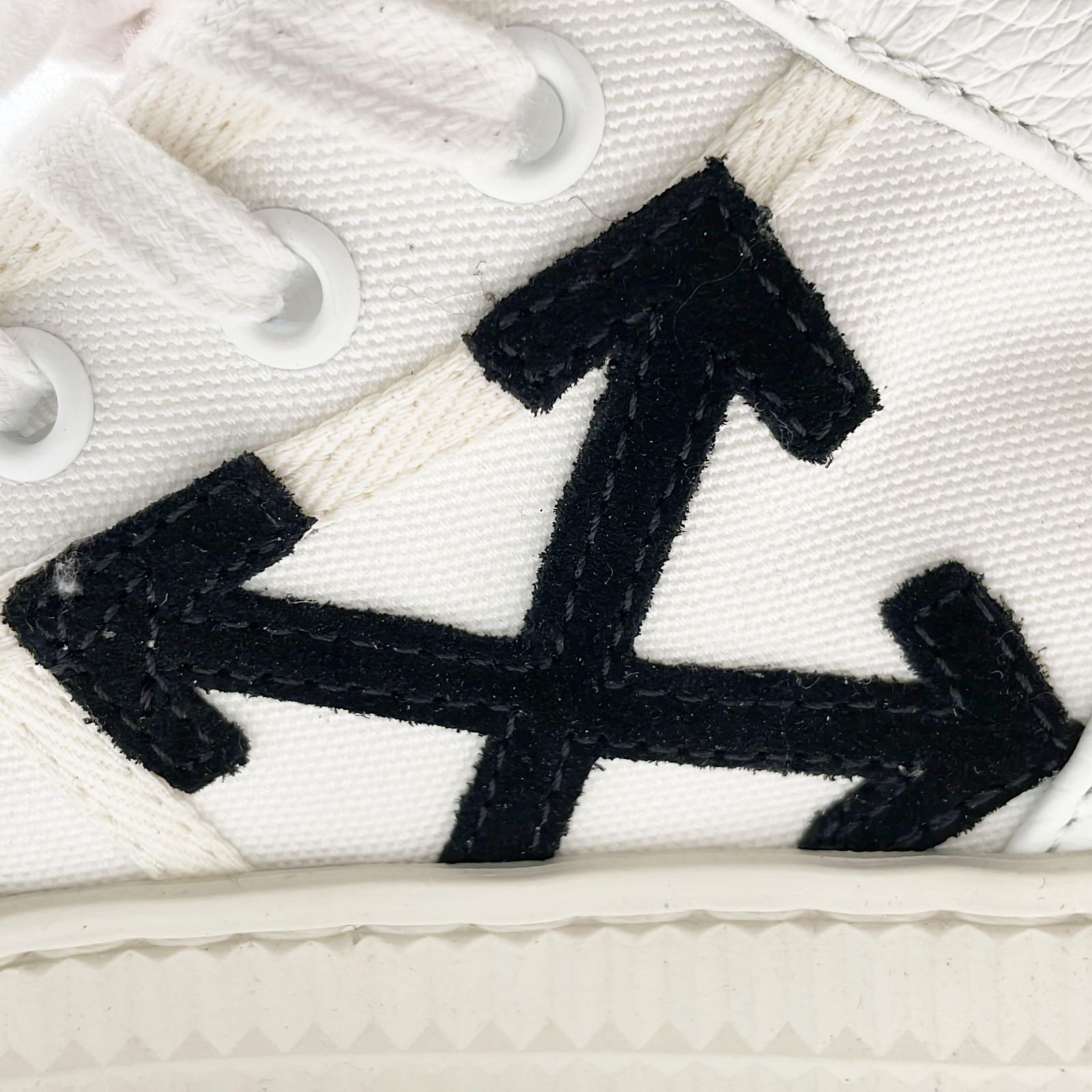 Off-White ハイカットスニーカー 3.0 OFF COURT LEATHER ホワイト 37 
