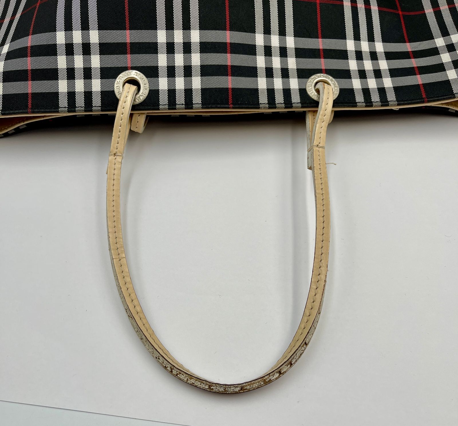③ BURBERRY トートバッグ ノバチェック柄 イタリア製 バーバリー