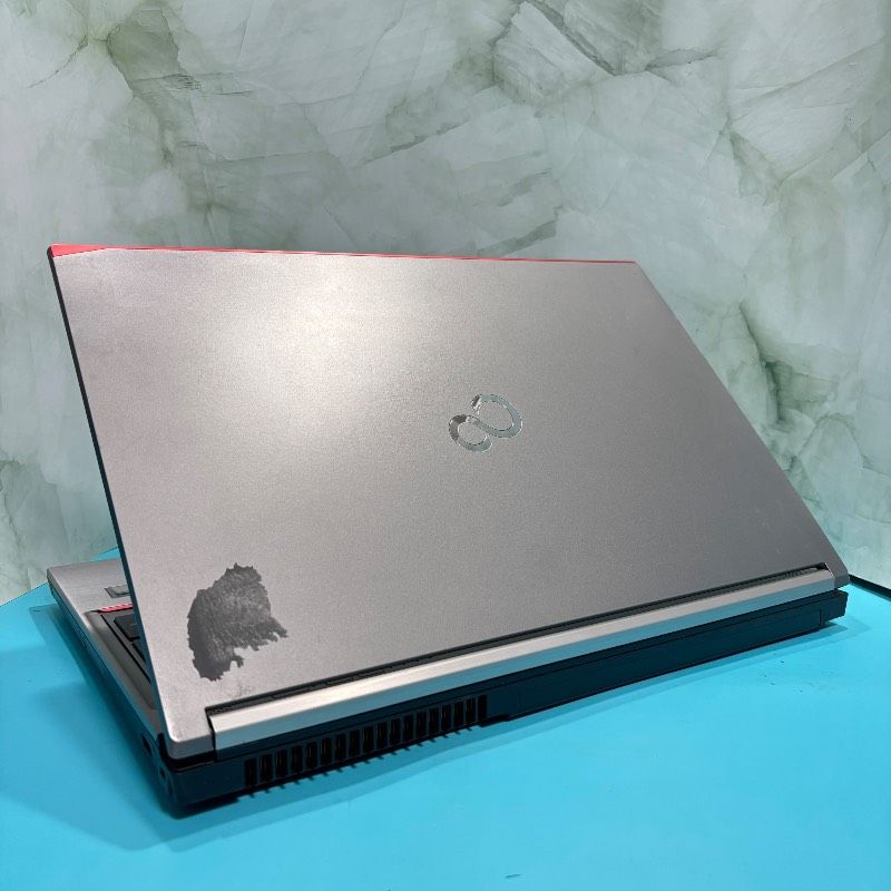 新生活応援価格】FUJITSU✨爆速i5✨美品 メモリ8GB SSD256GB windows11