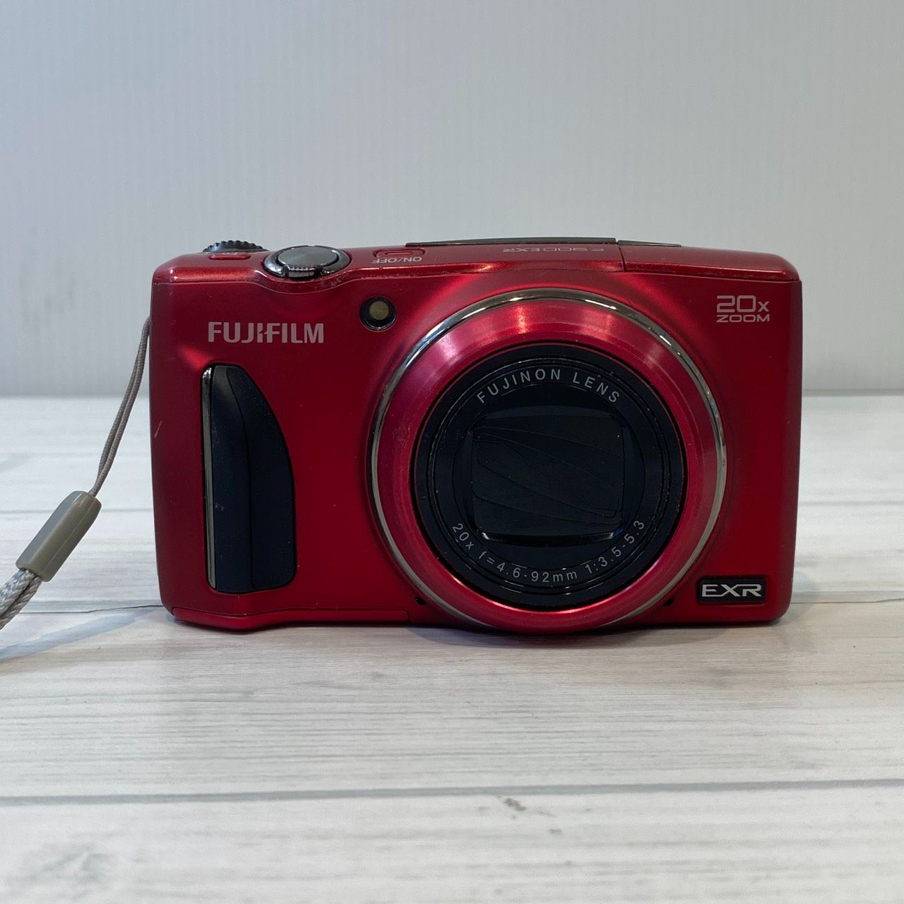 中古】FUJIFILM 富士フイルム FinePix F900EXR レッド コンパクト