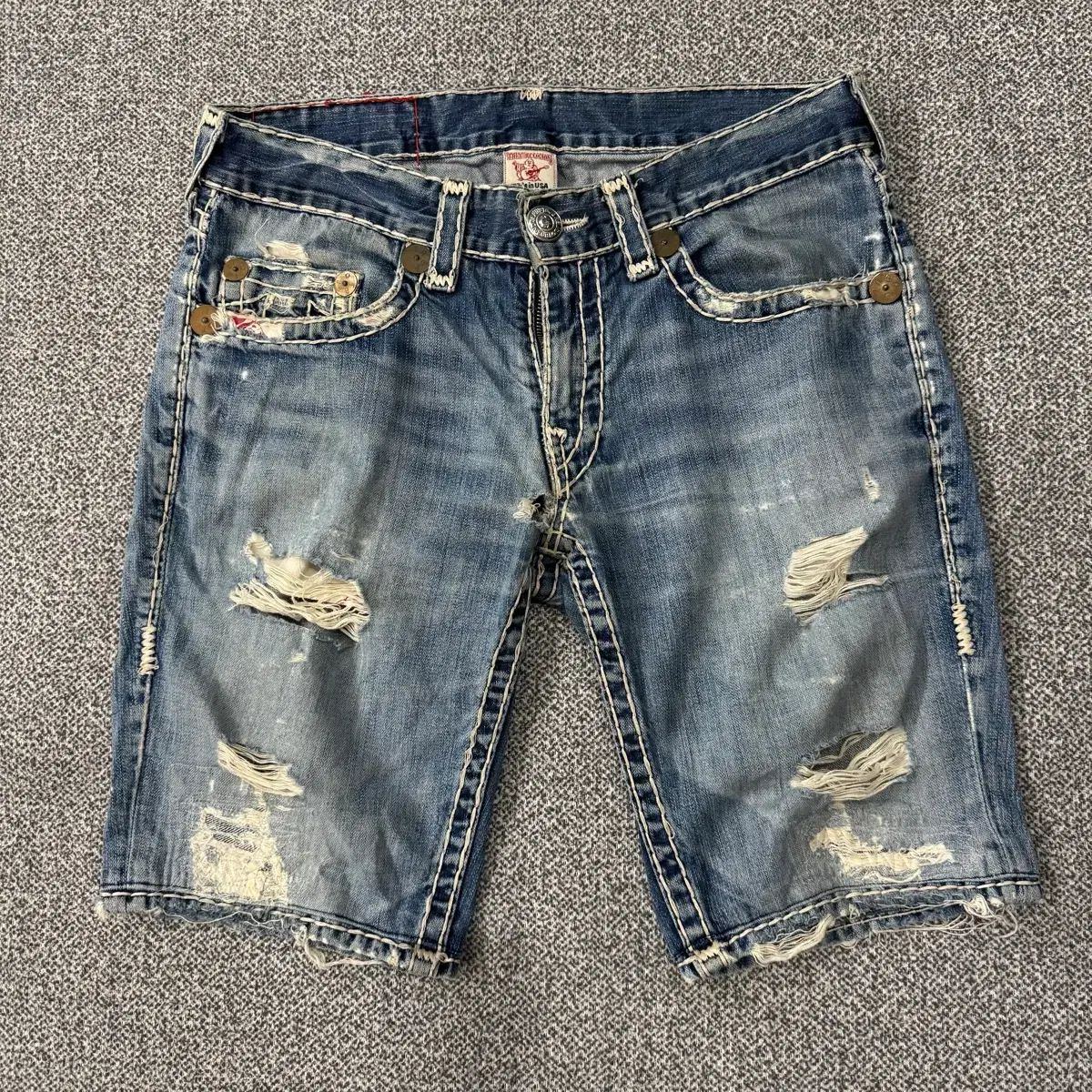 トゥルーレリジョン TRUE RELIGION 33 デニム ハーフパンツ - メルカリ