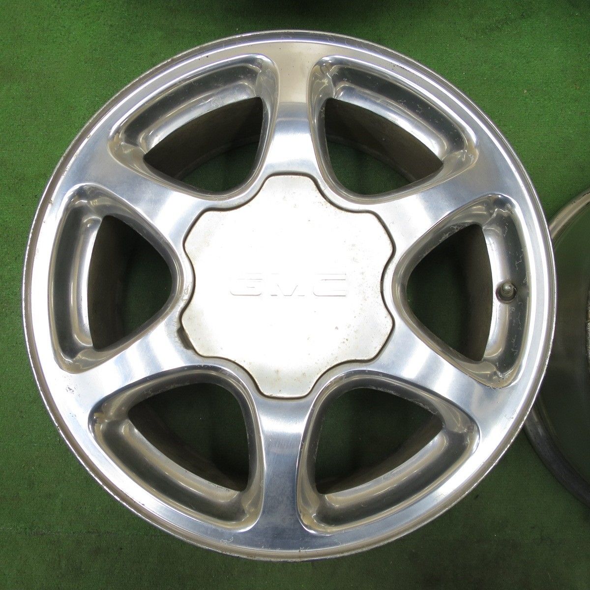 GMC 純正 17インチ アルミホイール 4本セット 送料無料] 4本価格☆GMC ユーコンデナリ 純正 ホイール 17インチ 17