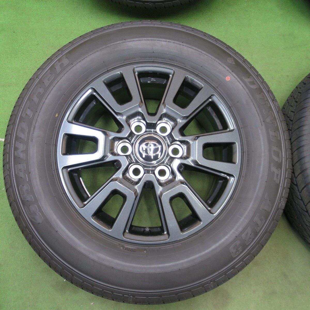 新車外し！25年☆トヨタ ランクル 250 VX 純正 265/65R18 ダンロップ 