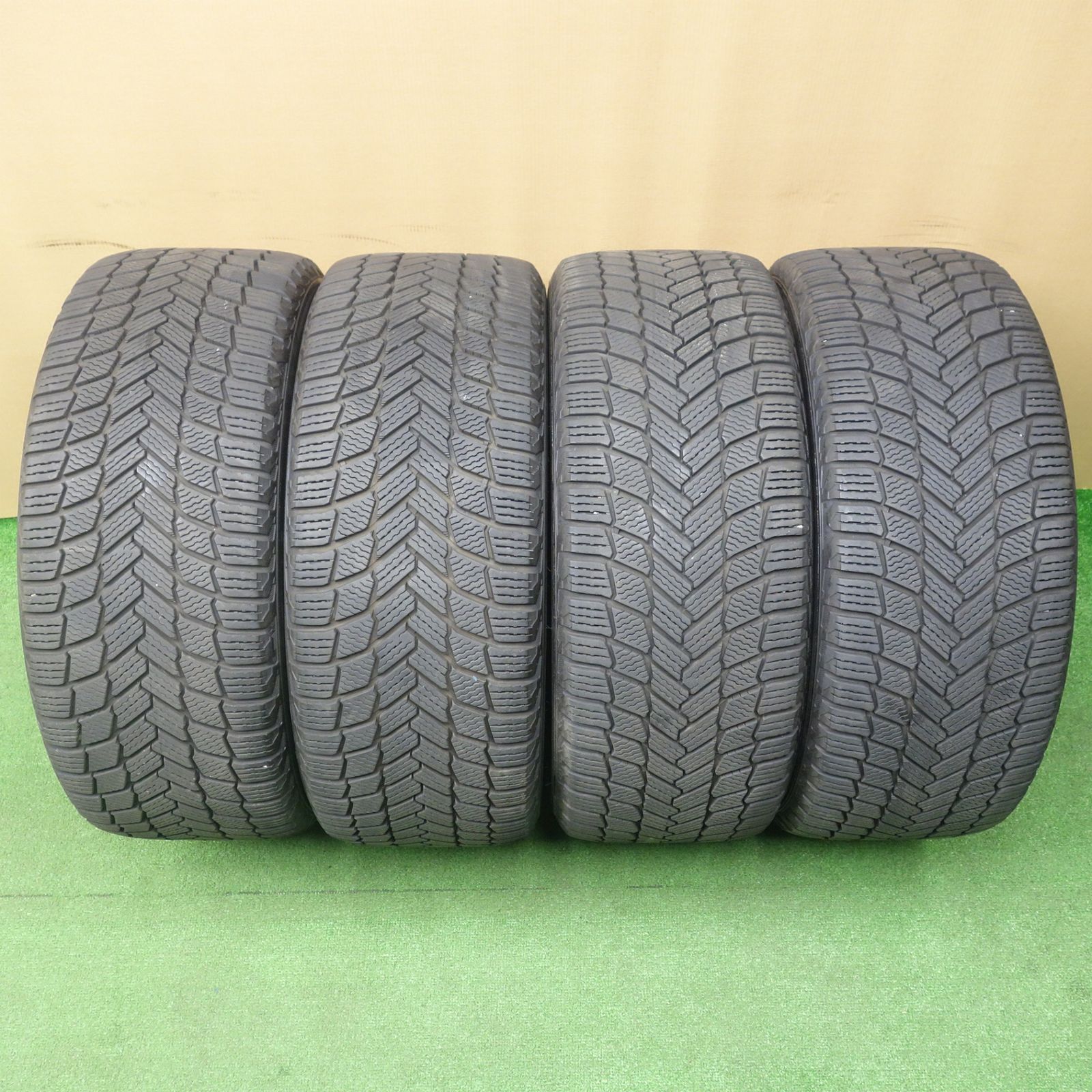 バリ溝！キレイ！9.5分☆ボルボ 等 BORBET typeF 245/45R18 