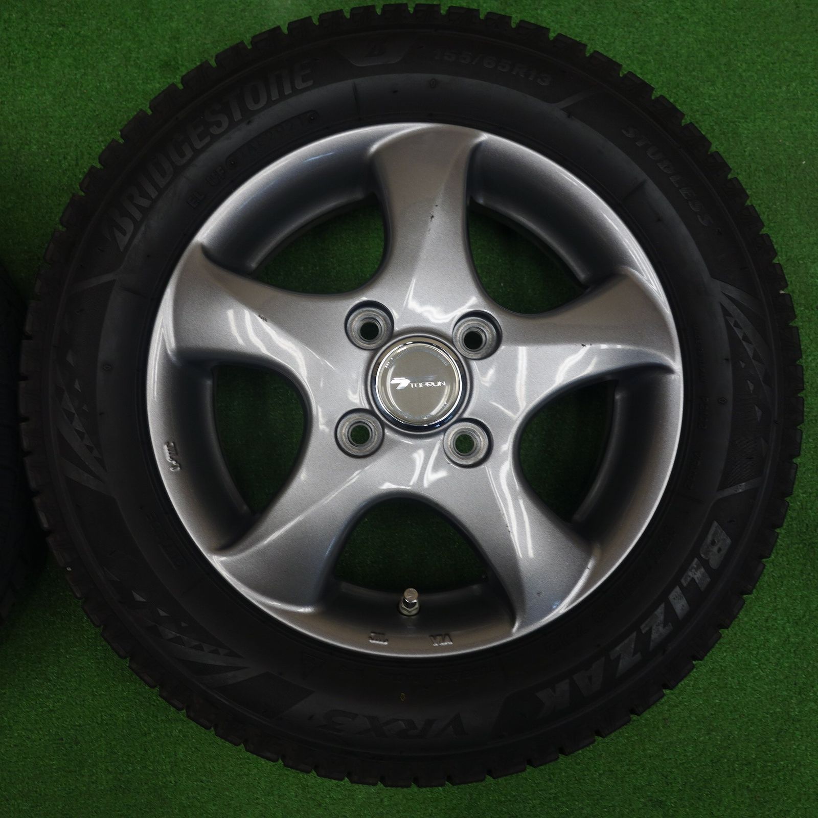 バリ溝！8.5分☆スタッドレス 155/65R13 ブリヂストン ブリザック VRX3 