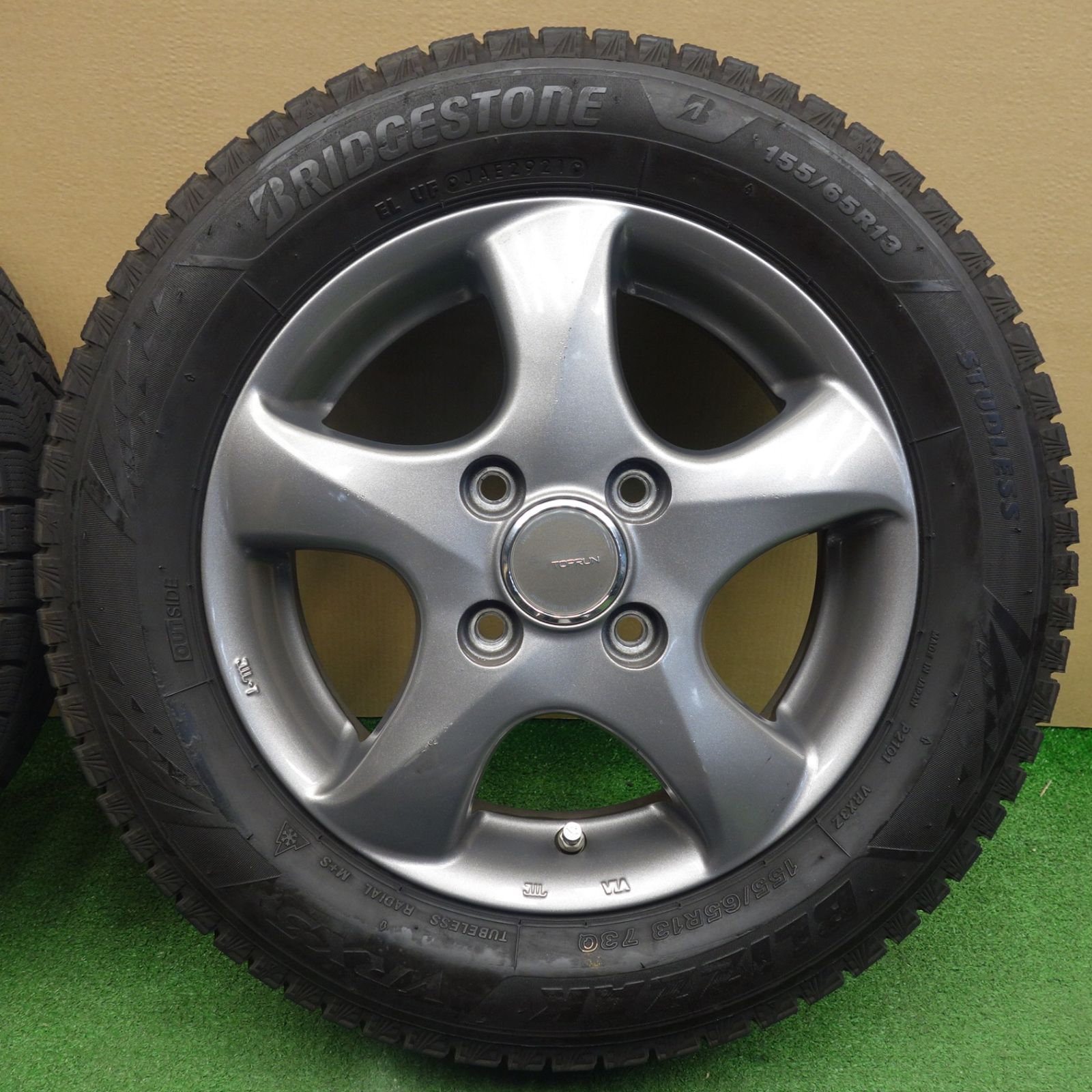 バリ溝！8.5分☆スタッドレス 155/65R13 ブリヂストン ブリザック VRX3 