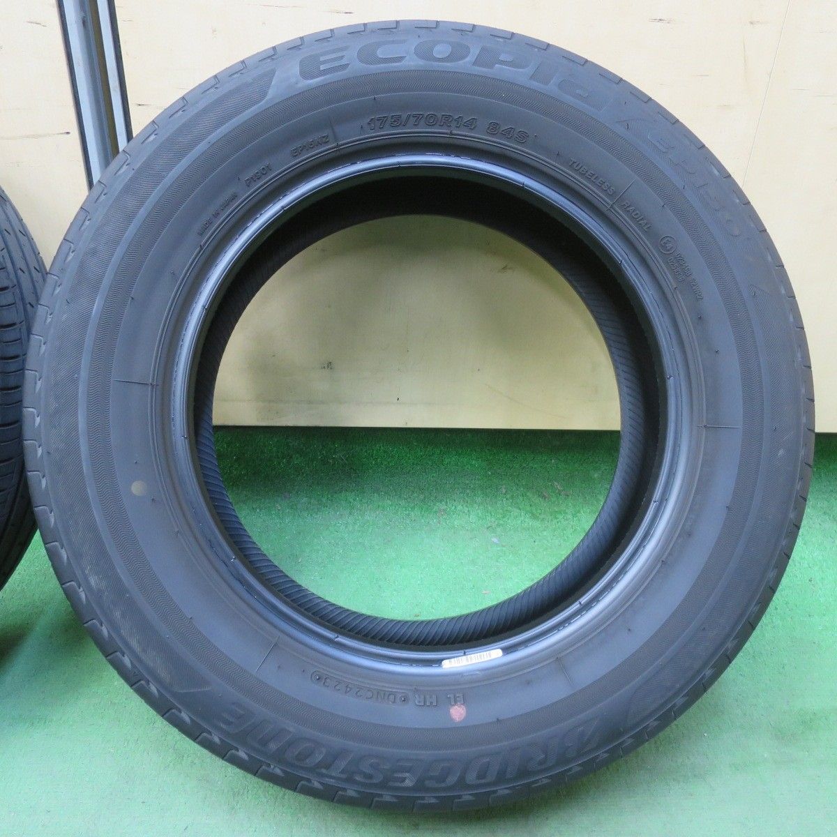 4本価格！23年☆175/70R14 ブリヂストン エコピア EP150 タイヤ 14 