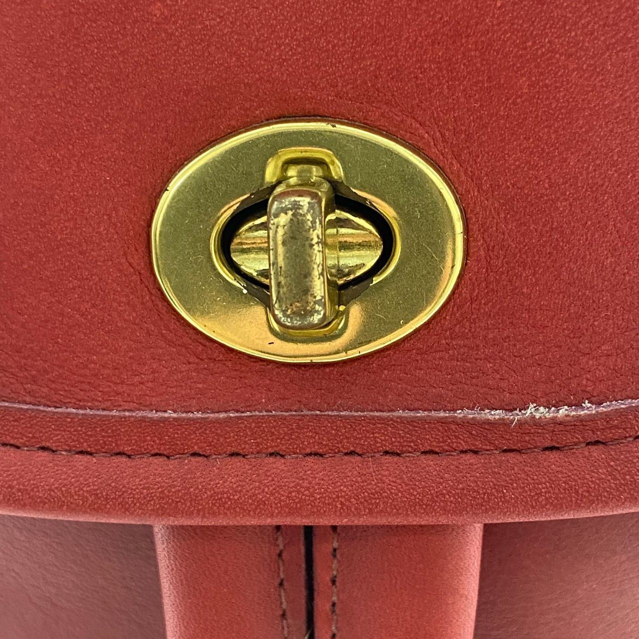 ☆COACH コーチ オールドコーチ ミニリュック 革 レザー レッド系