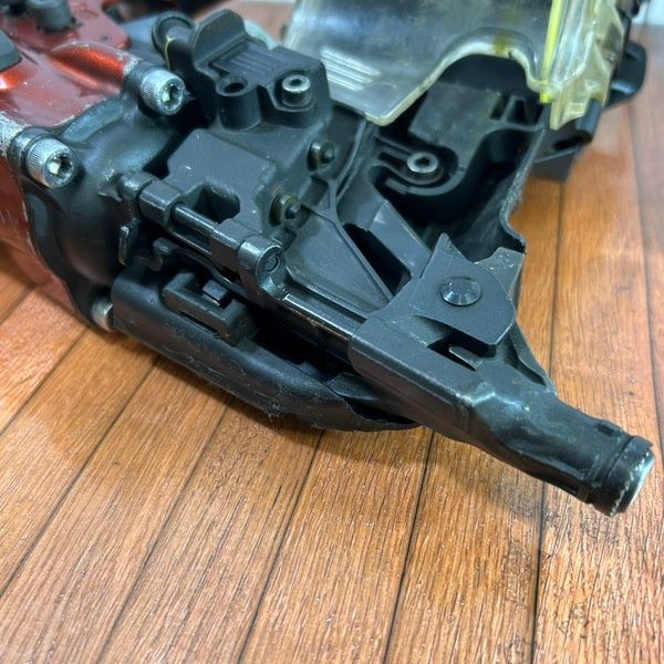 中古】【リペア品】マックス(MAX) 高圧エア釘打ち機 HN-65N4(D)-R